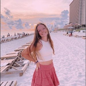 Meet your Posher, Megan